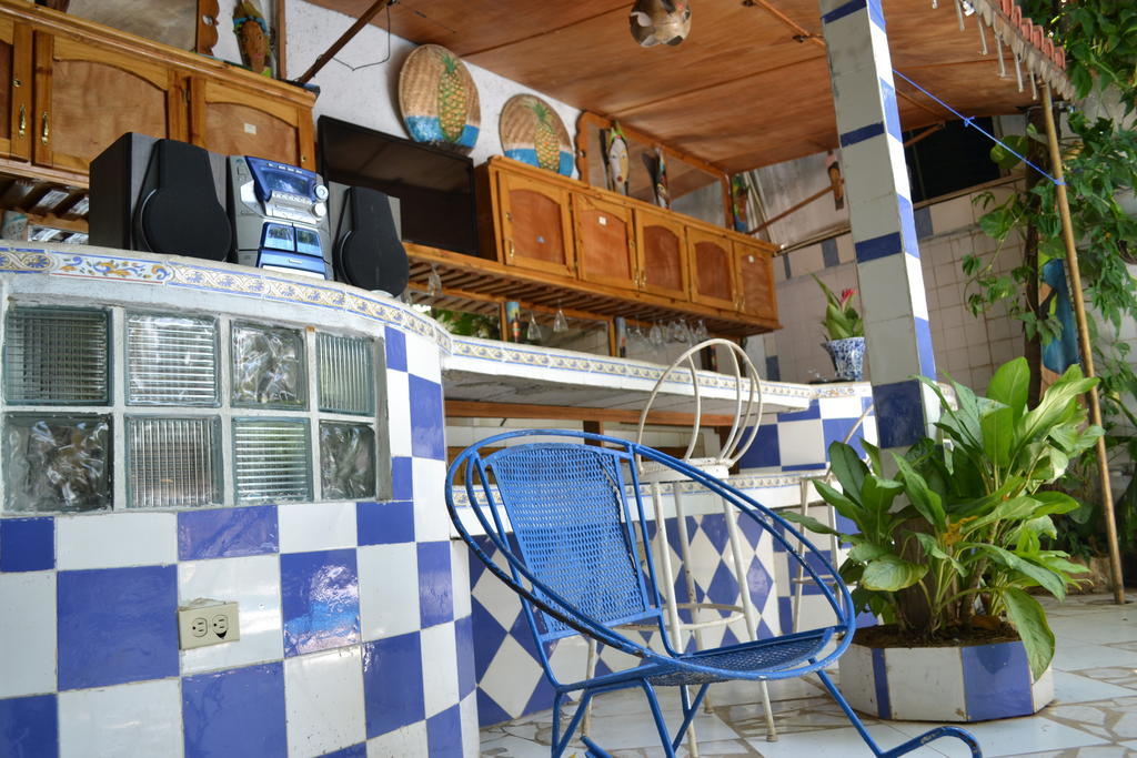 Pacot Breeze Hotel Musseau Exterior foto