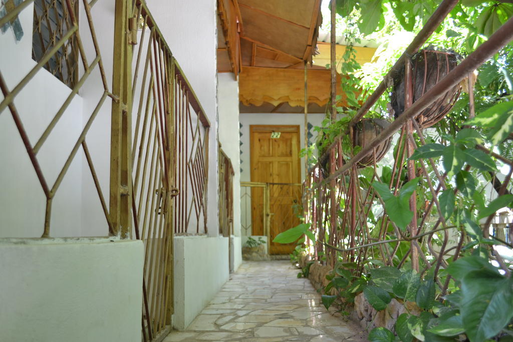 Pacot Breeze Hotel Musseau Exterior foto