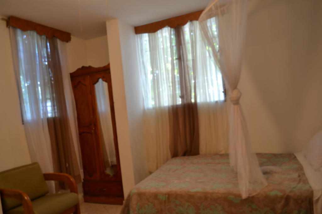 Pacot Breeze Hotel Musseau Exterior foto